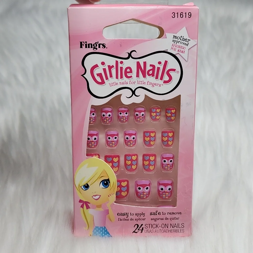Fing'rs Girlie Nails 24 Stick-On-Nails #31619 Owls & Hearts Design NWT